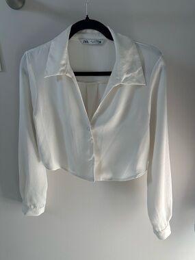 Zara Cream Satin Cropped Button-Down Shirt